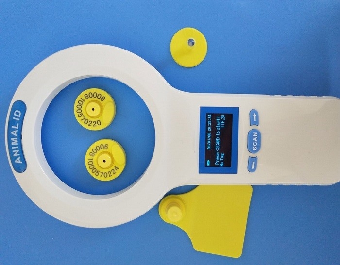 ISO11784/85 ماسح رقاقة RFID متوافق لتحديد الحيوانات ماسح رقاقة للكلاب